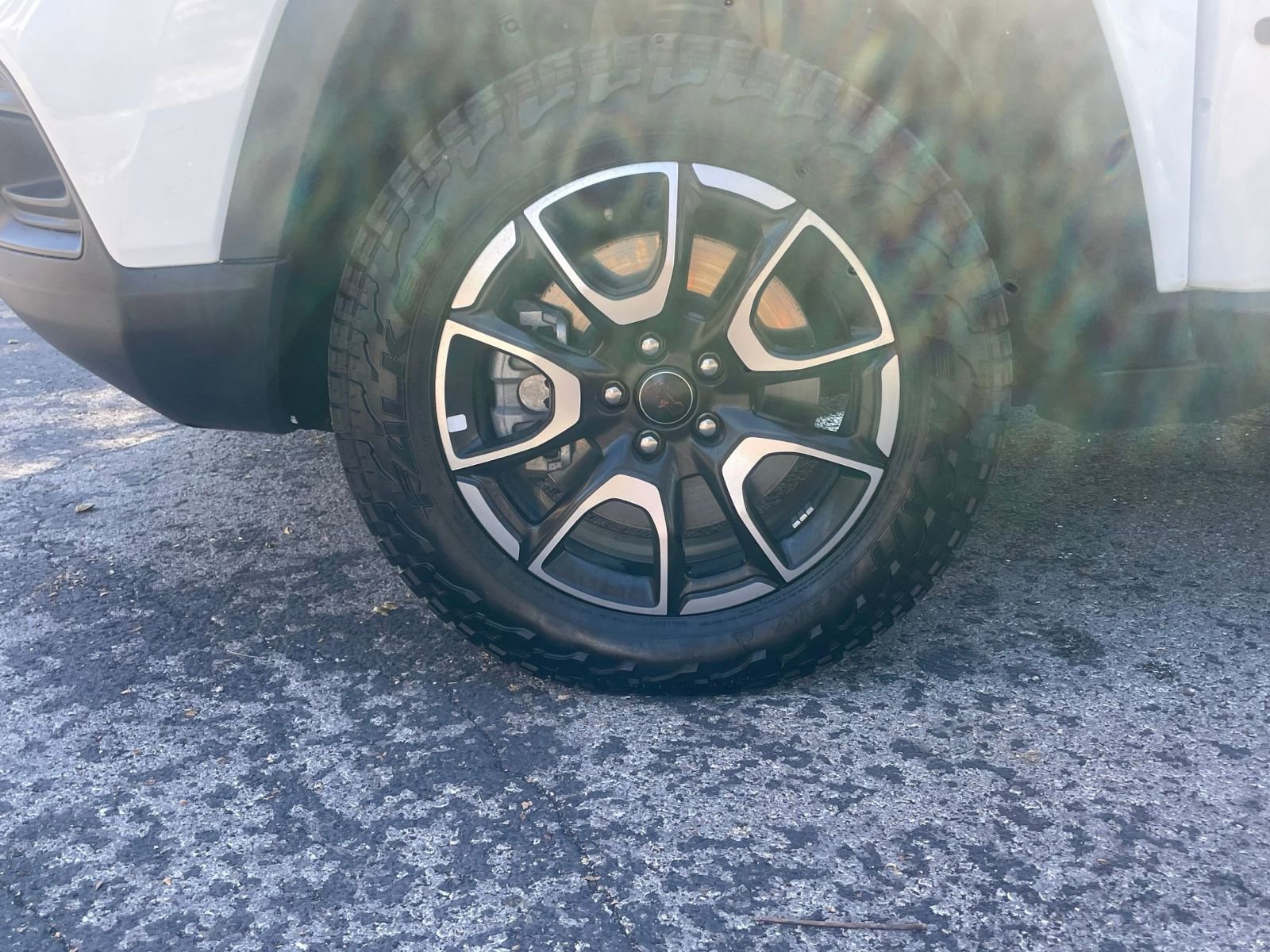 Thumbnail: 2025 Jeep Compass - 23