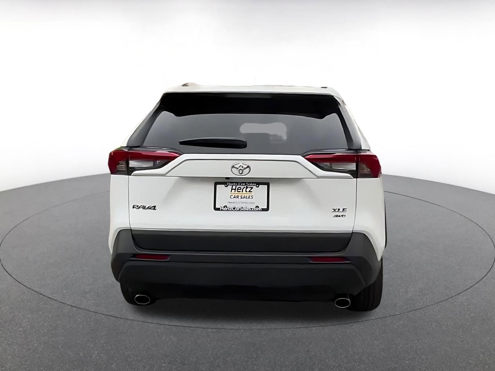 Thumbnail: 2025 Toyota RAV4 - 12