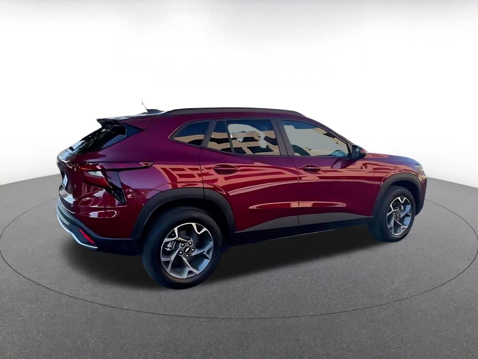 Thumbnail: 2025 Chevrolet Trax - 15