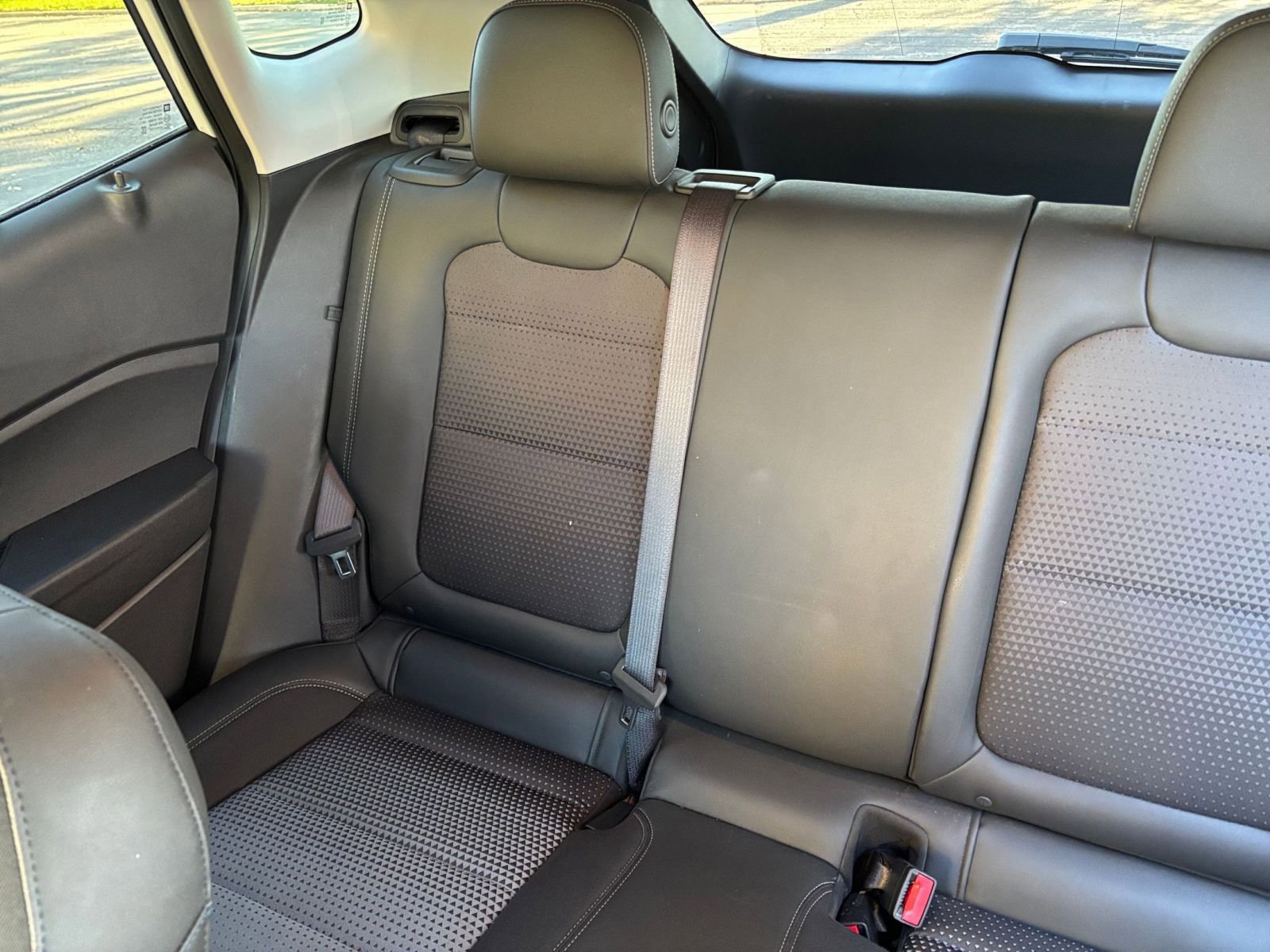 Thumbnail: 2025 Chevrolet Trax - 33