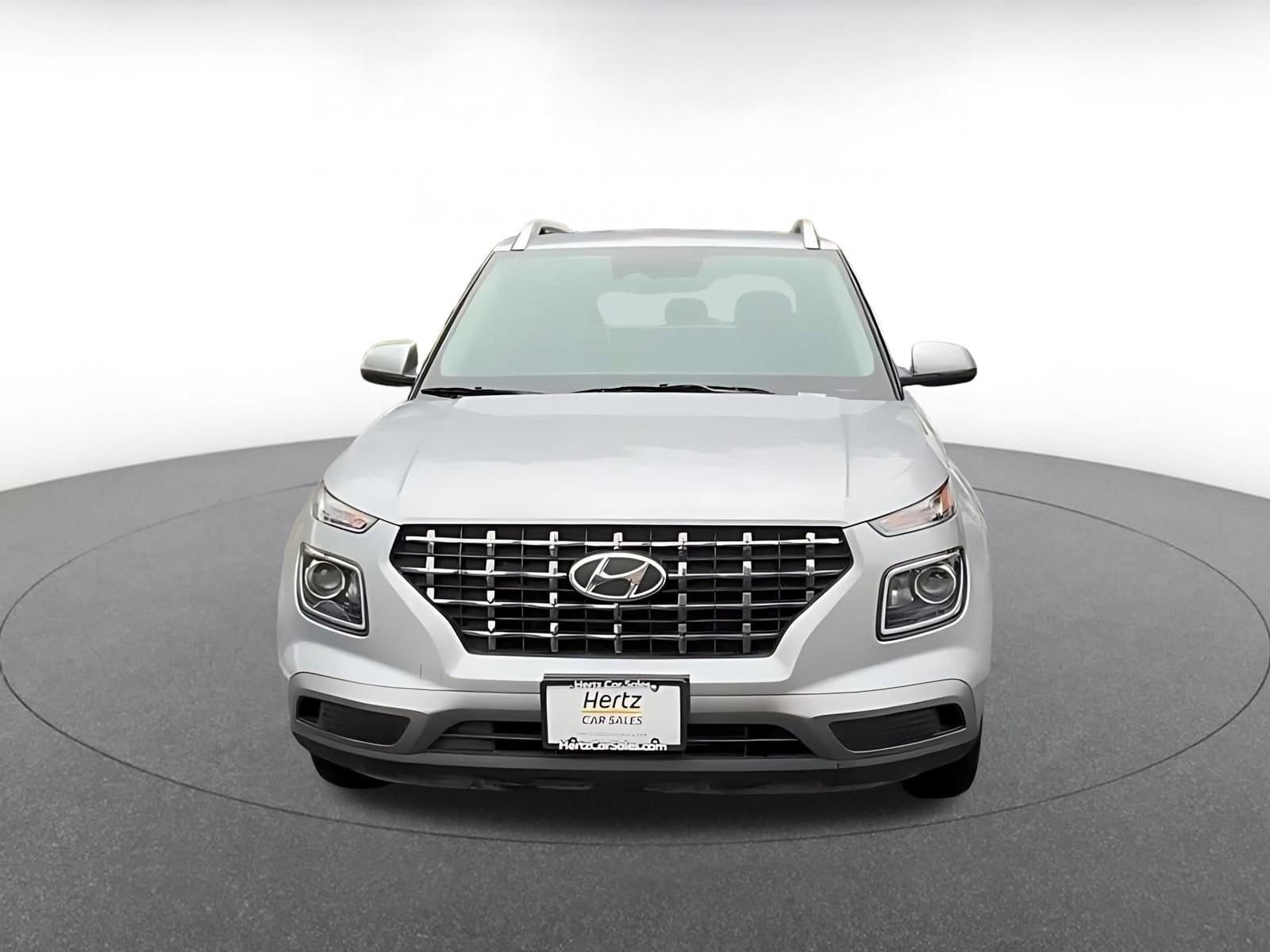 Thumbnail: 2025 Hyundai Venue - 5