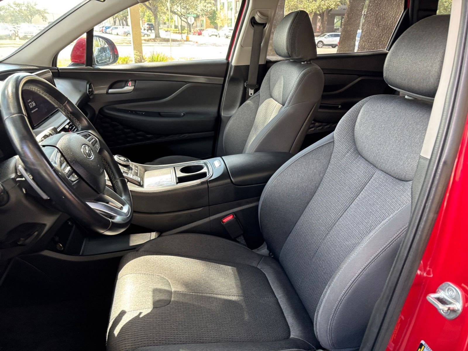 Thumbnail: 2023 Hyundai Santa Fe - 30