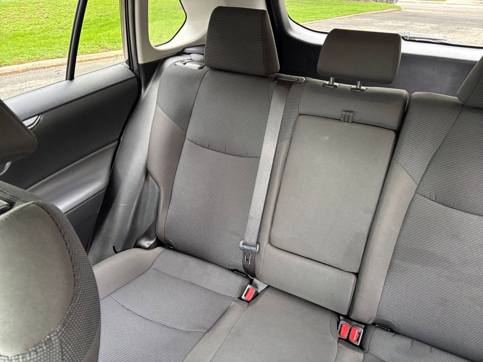 Thumbnail: 2025 Toyota RAV4 - 34