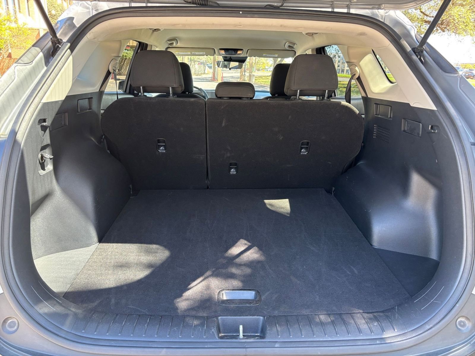 Thumbnail: 2025 Kia Sportage - 26