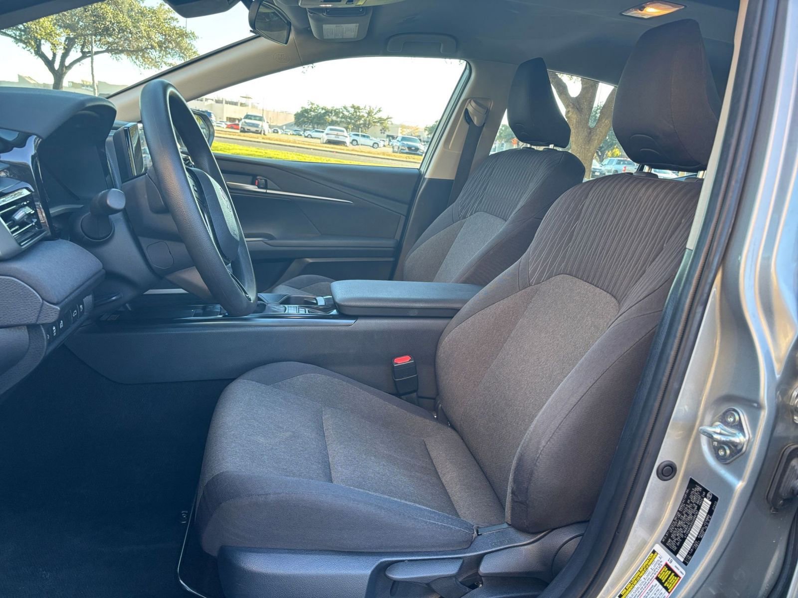 Thumbnail: 2025 Toyota Camry - 21