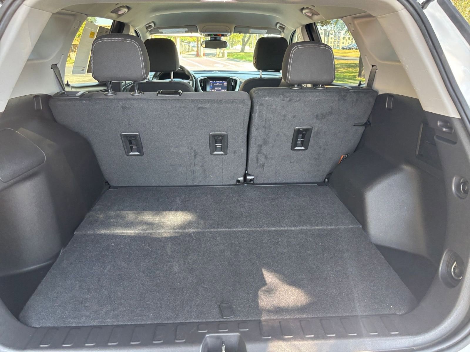 Thumbnail: 2024 GMC Terrain - 25