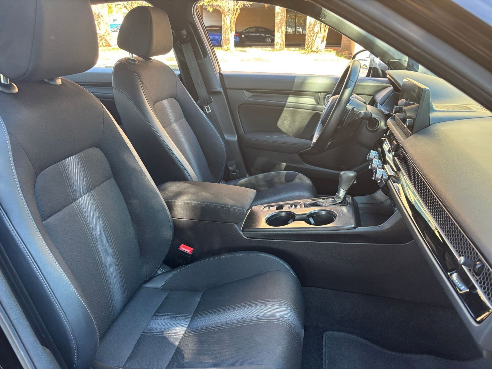 Thumbnail: 2025 Honda Civic - 30