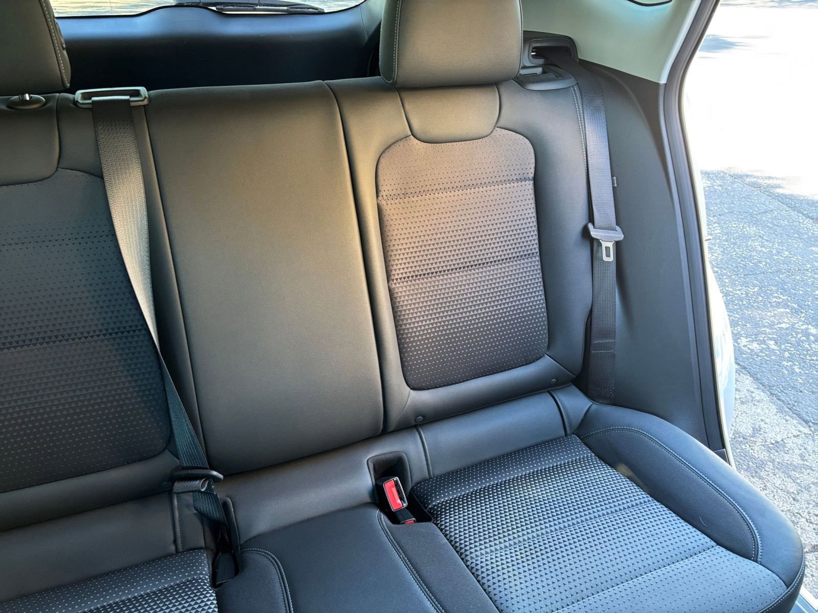 Thumbnail: 2025 Chevrolet Trax - 31