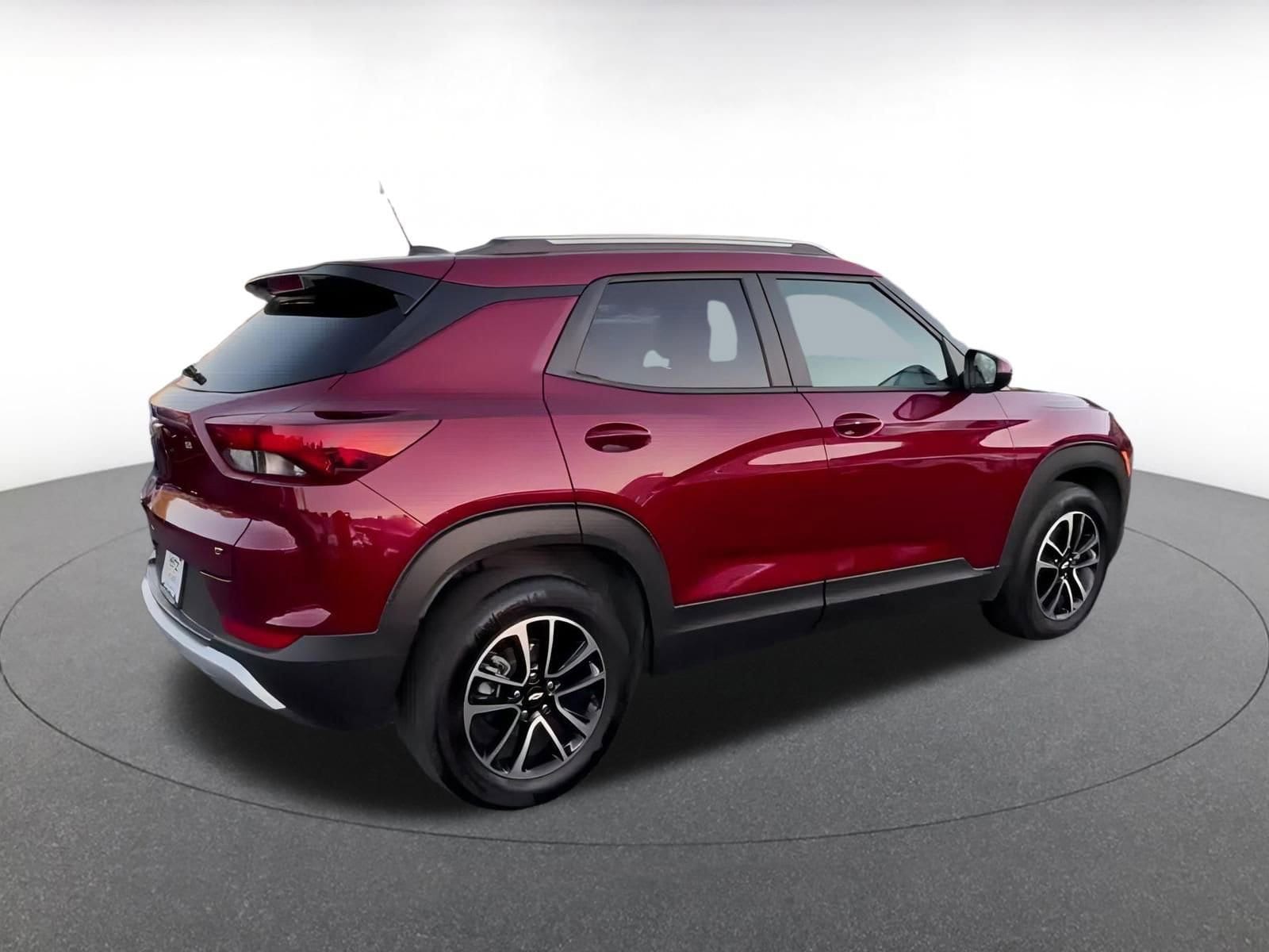 Thumbnail: 2025 Chevrolet TrailBlazer - 15