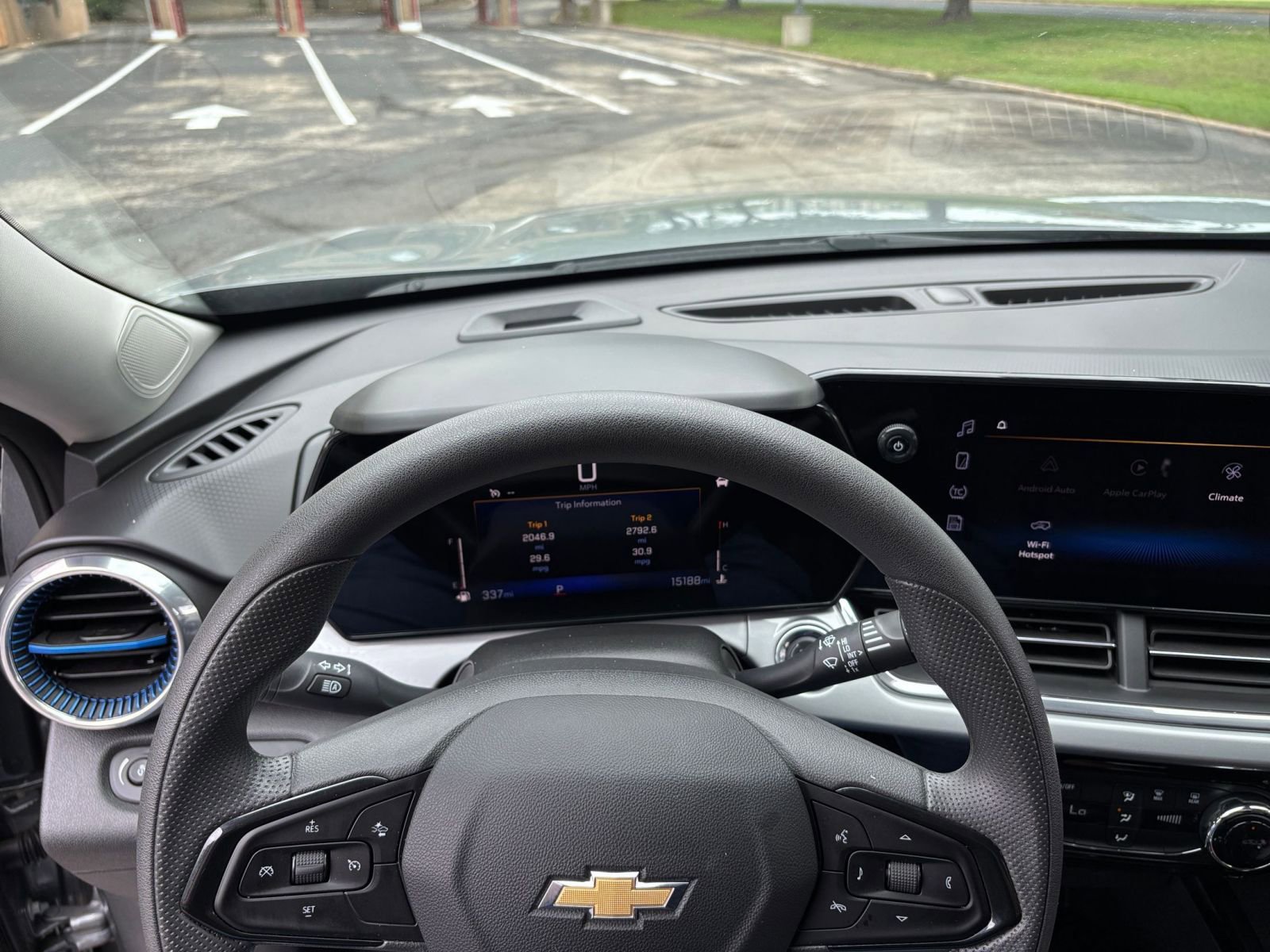 Thumbnail: 2025 Chevrolet Trax - 29