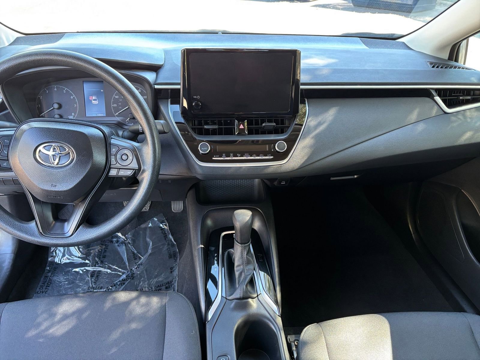 Thumbnail: 2025 Toyota Corolla - 27