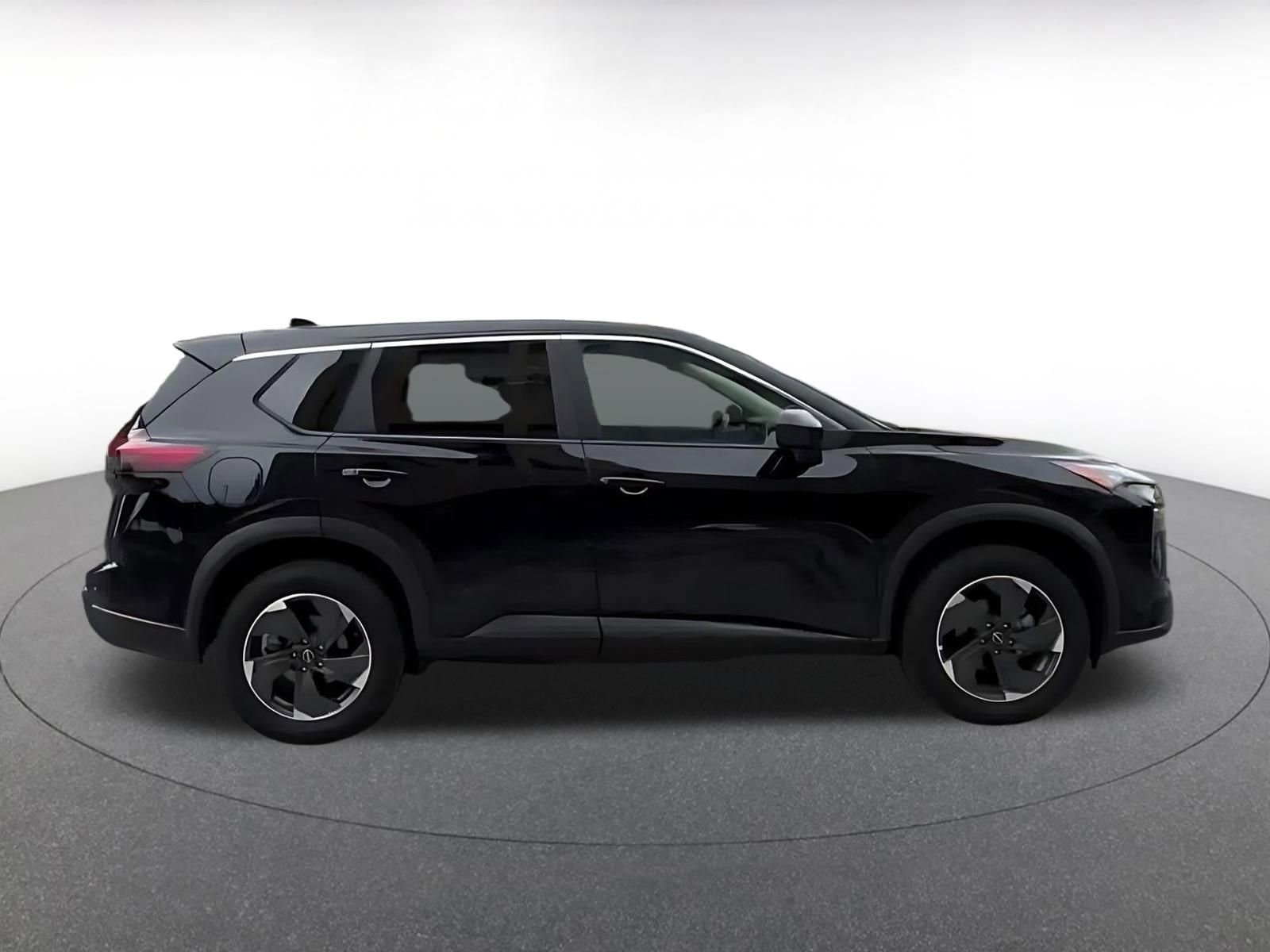 Thumbnail: 2025 Nissan Rogue - 16