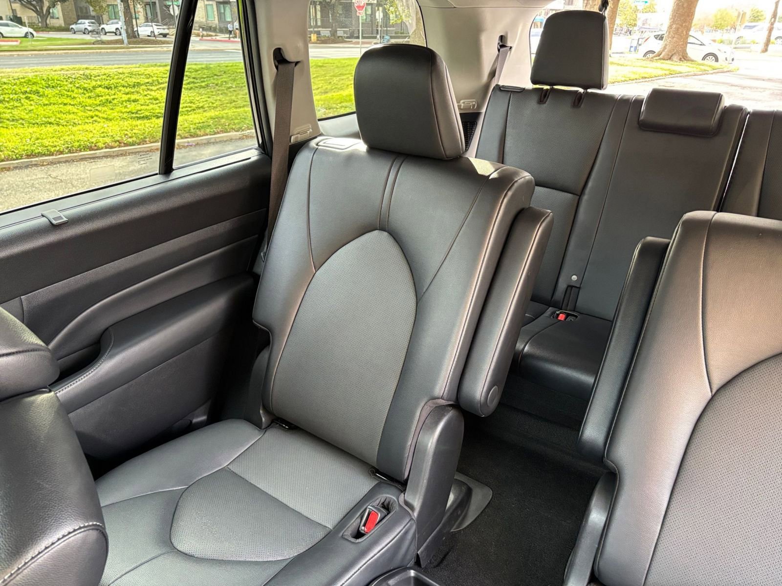 Thumbnail: 2025 Toyota Grand Highlander - 33