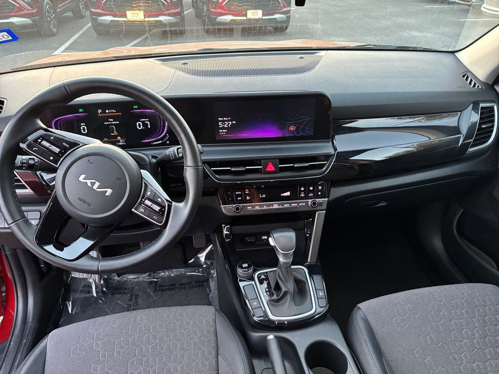 Thumbnail: 2025 Kia Seltos - 27