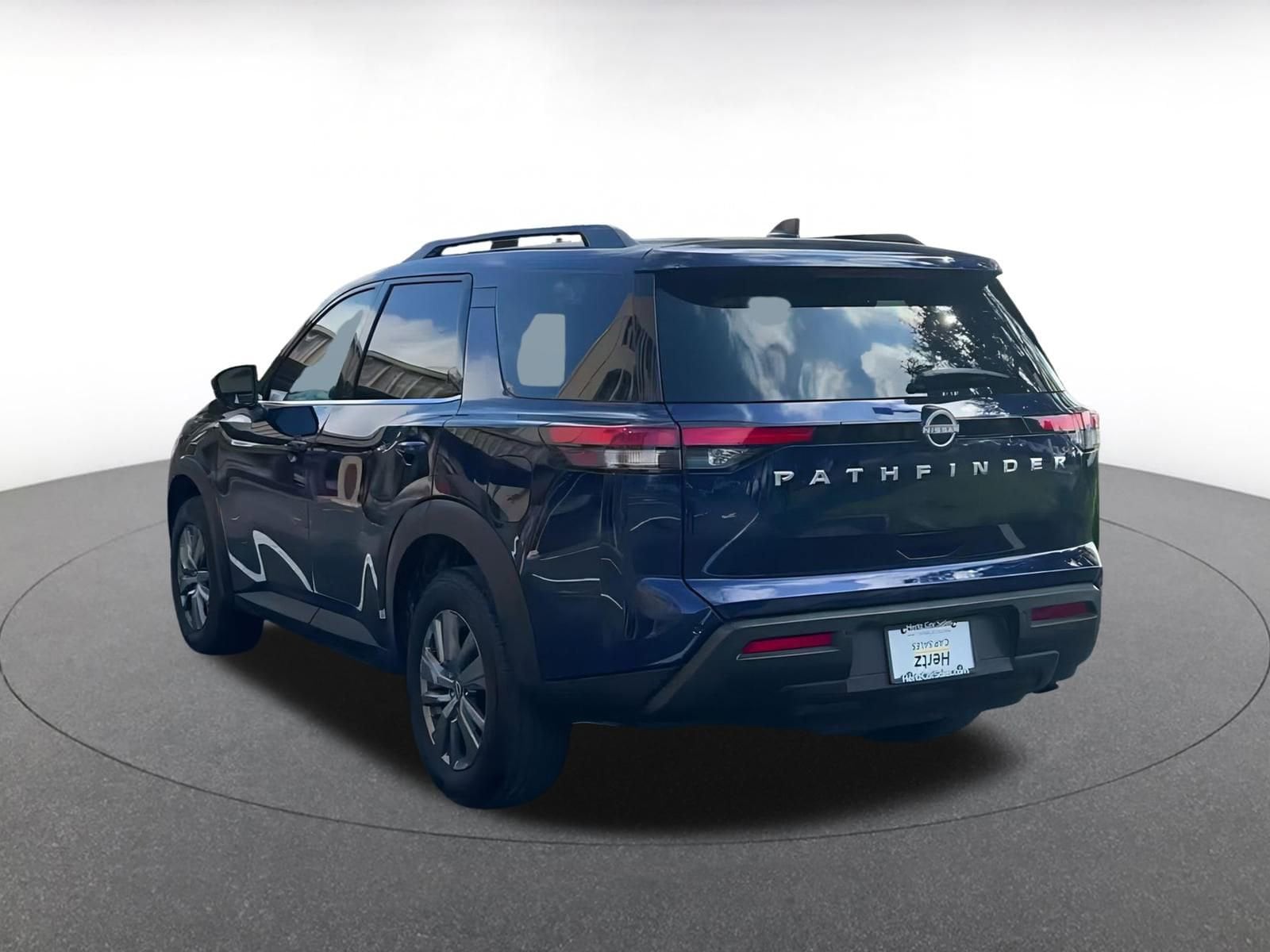 Thumbnail: 2025 Nissan Pathfinder - 11