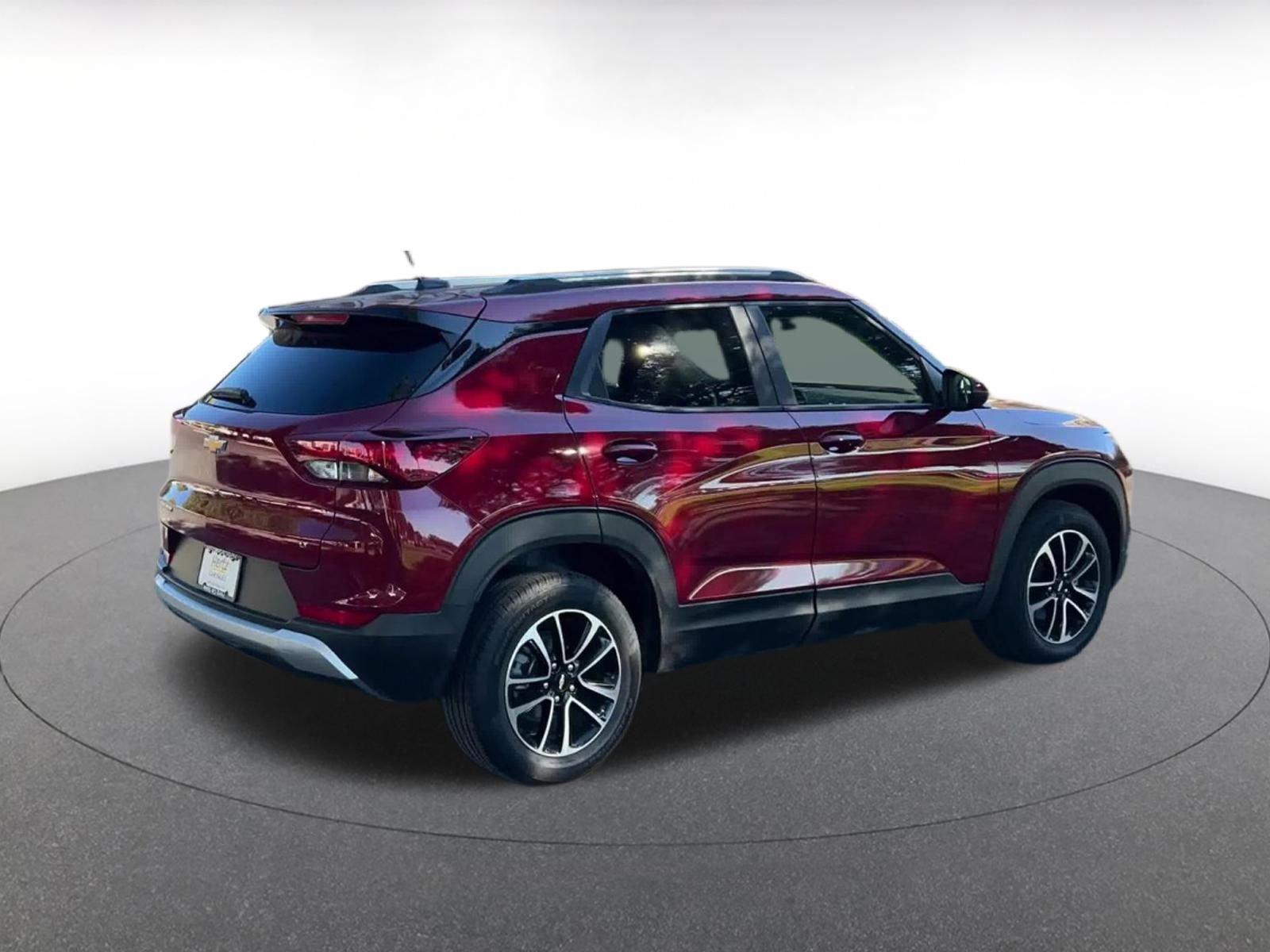 Thumbnail: 2025 Chevrolet TrailBlazer - 15