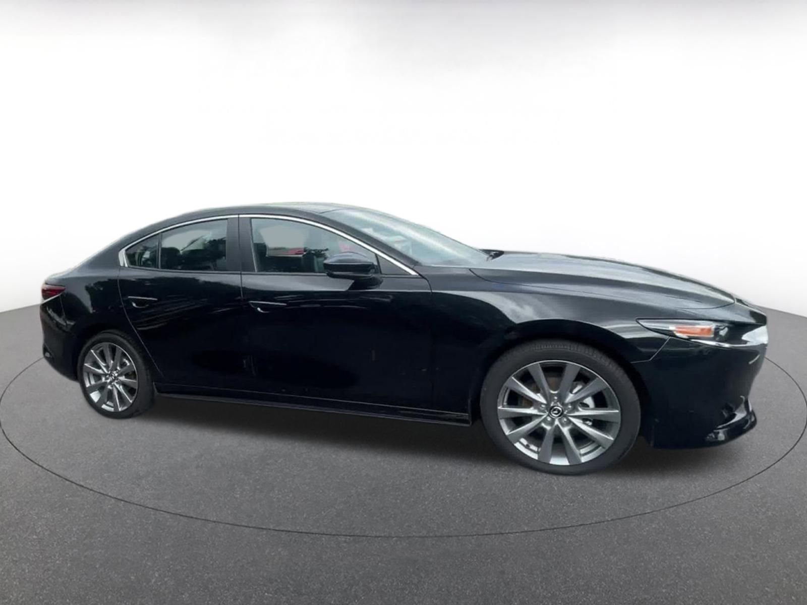 Thumbnail: 2025 Mazda Mazda3 - 16