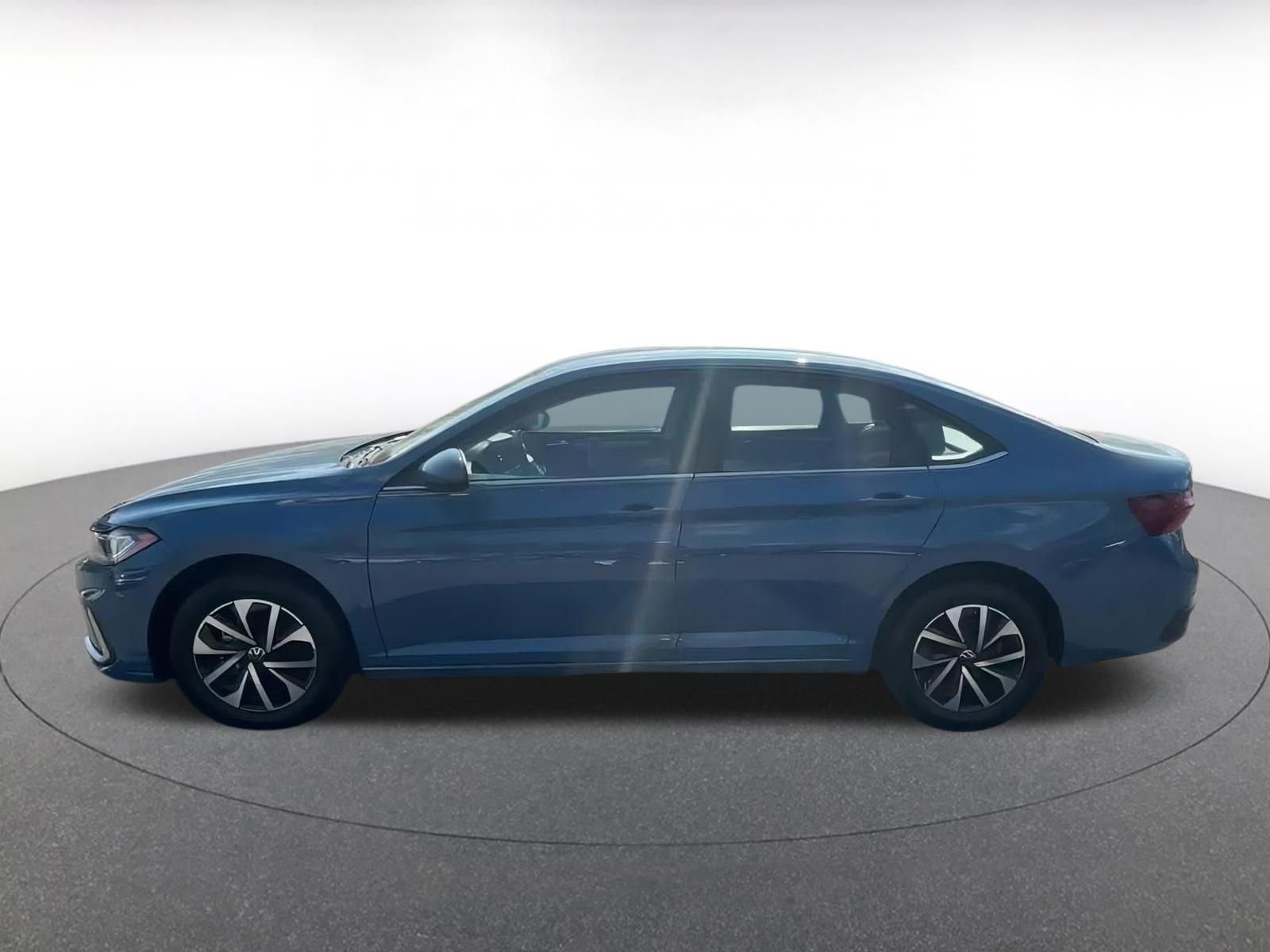 Thumbnail: 2025 Volkswagen Jetta - 8