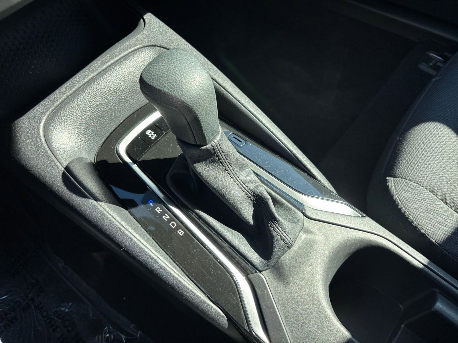 Thumbnail: 2025 Toyota Corolla - 35