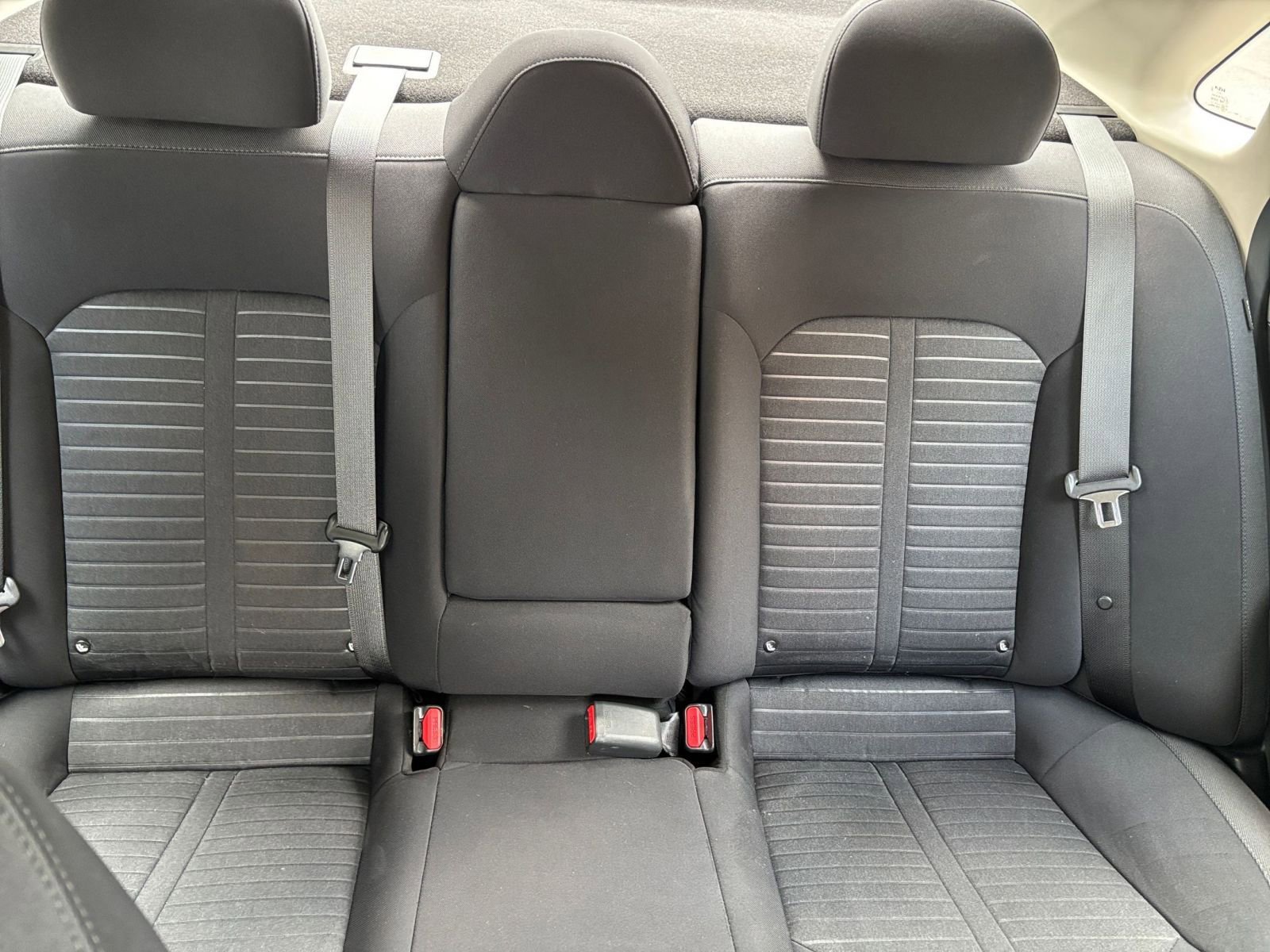 Thumbnail: 2025 Kia K5 - 33