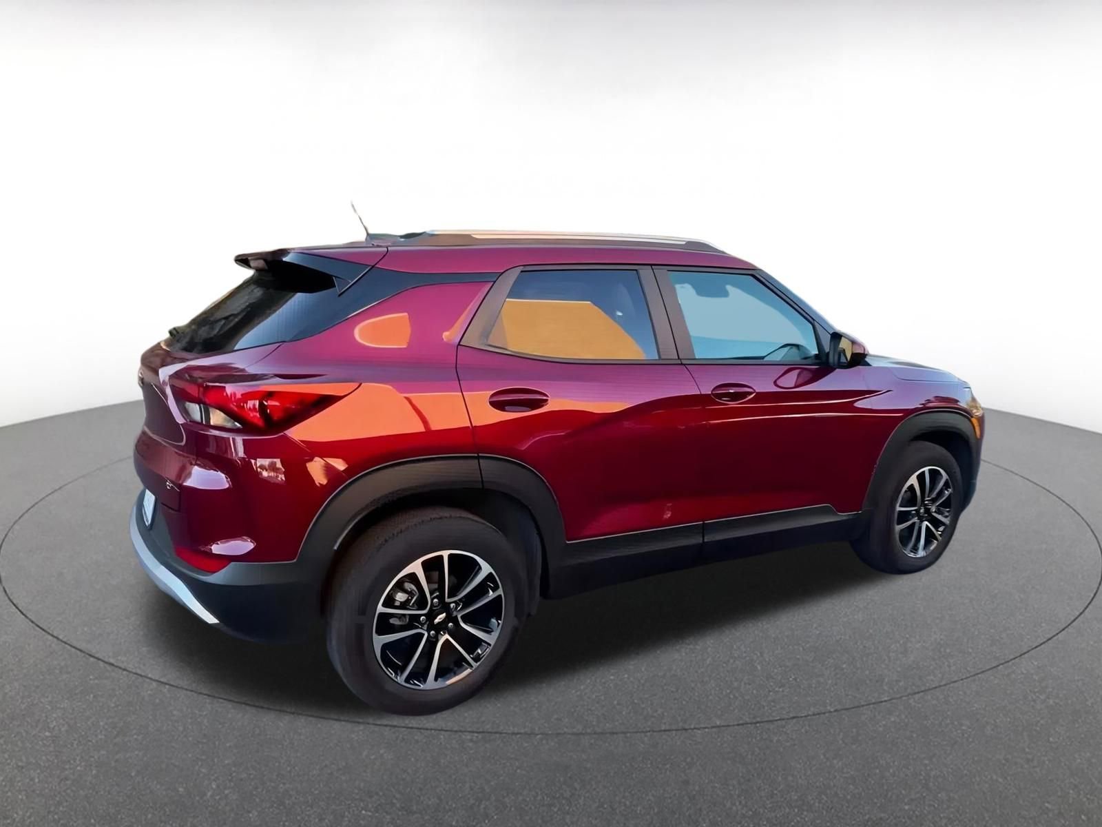 Thumbnail: 2025 Chevrolet TrailBlazer - 15