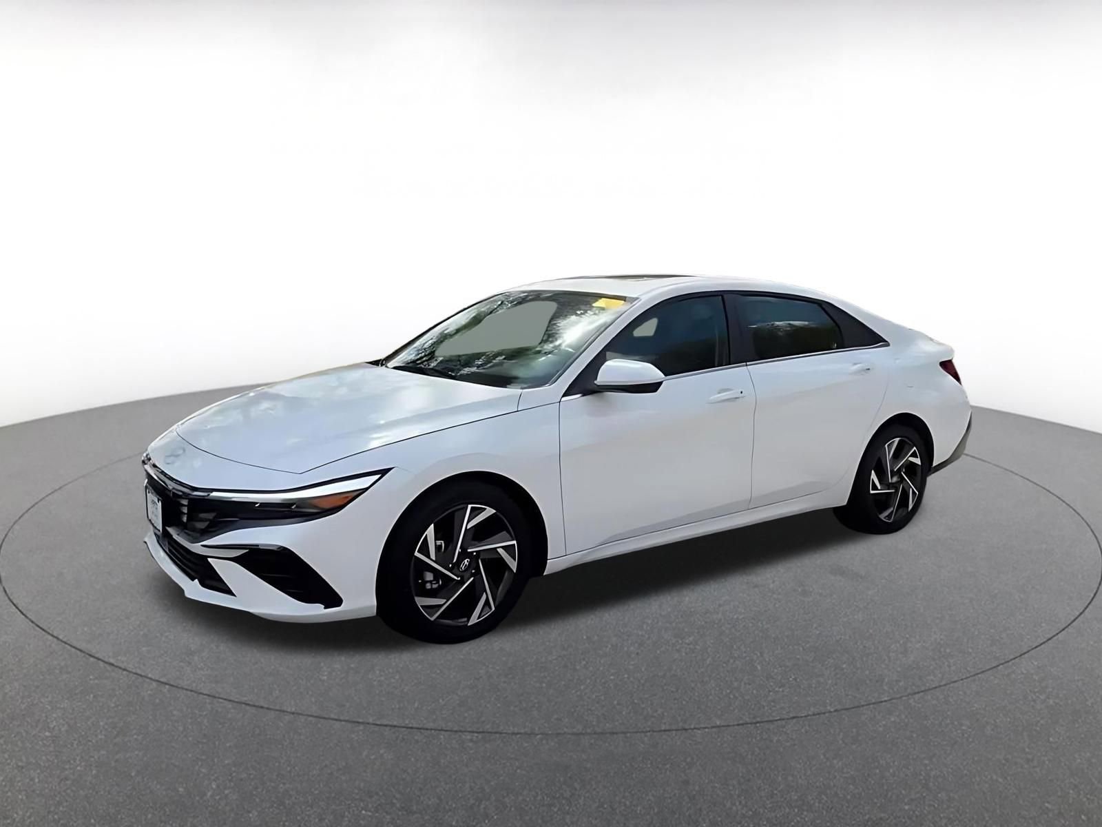 Thumbnail: 2025 Hyundai Elantra - 7