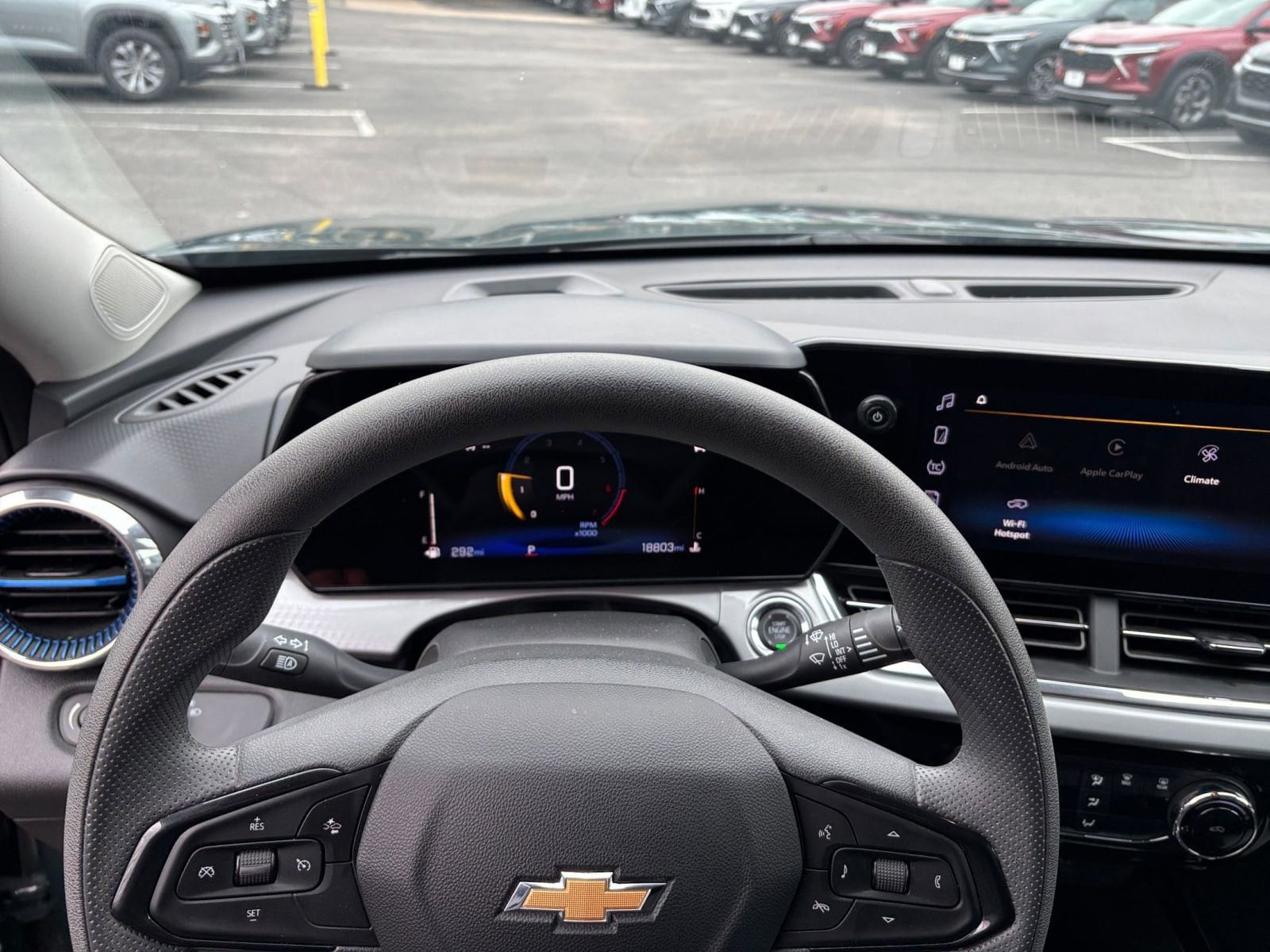 Thumbnail: 2025 Chevrolet Trax - 28