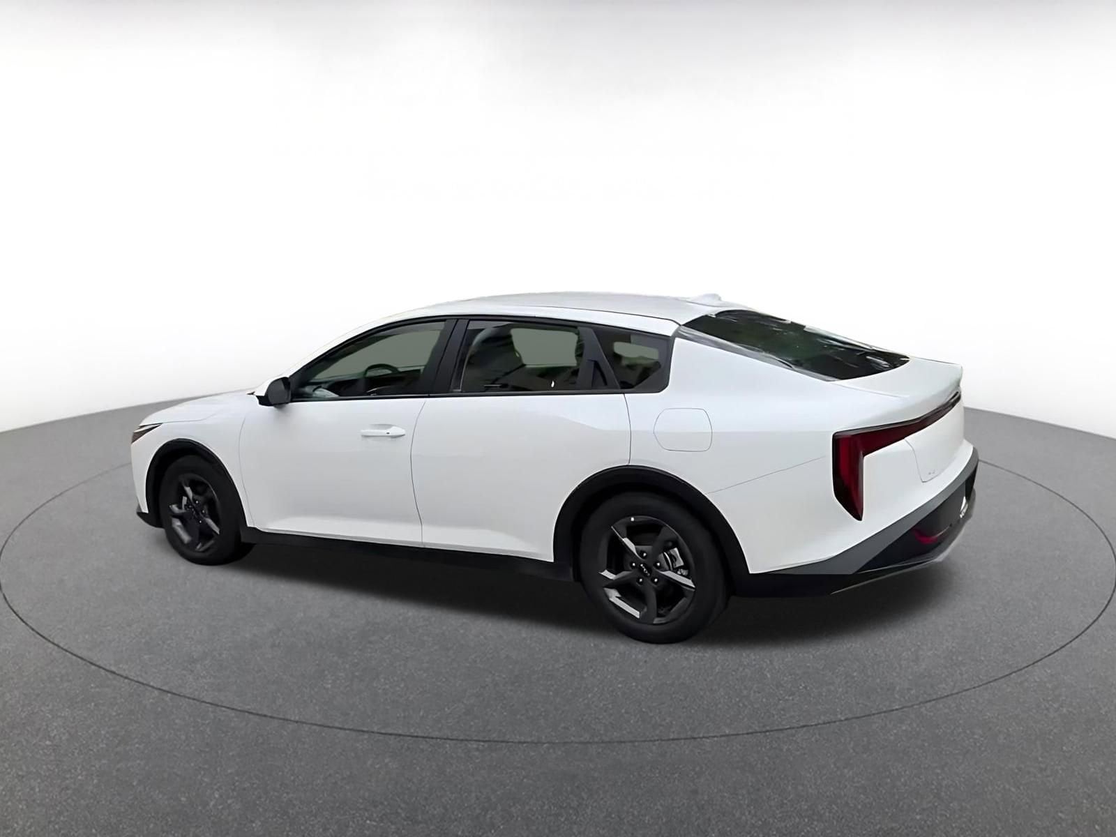 Thumbnail: 2025 Kia K4 - 8