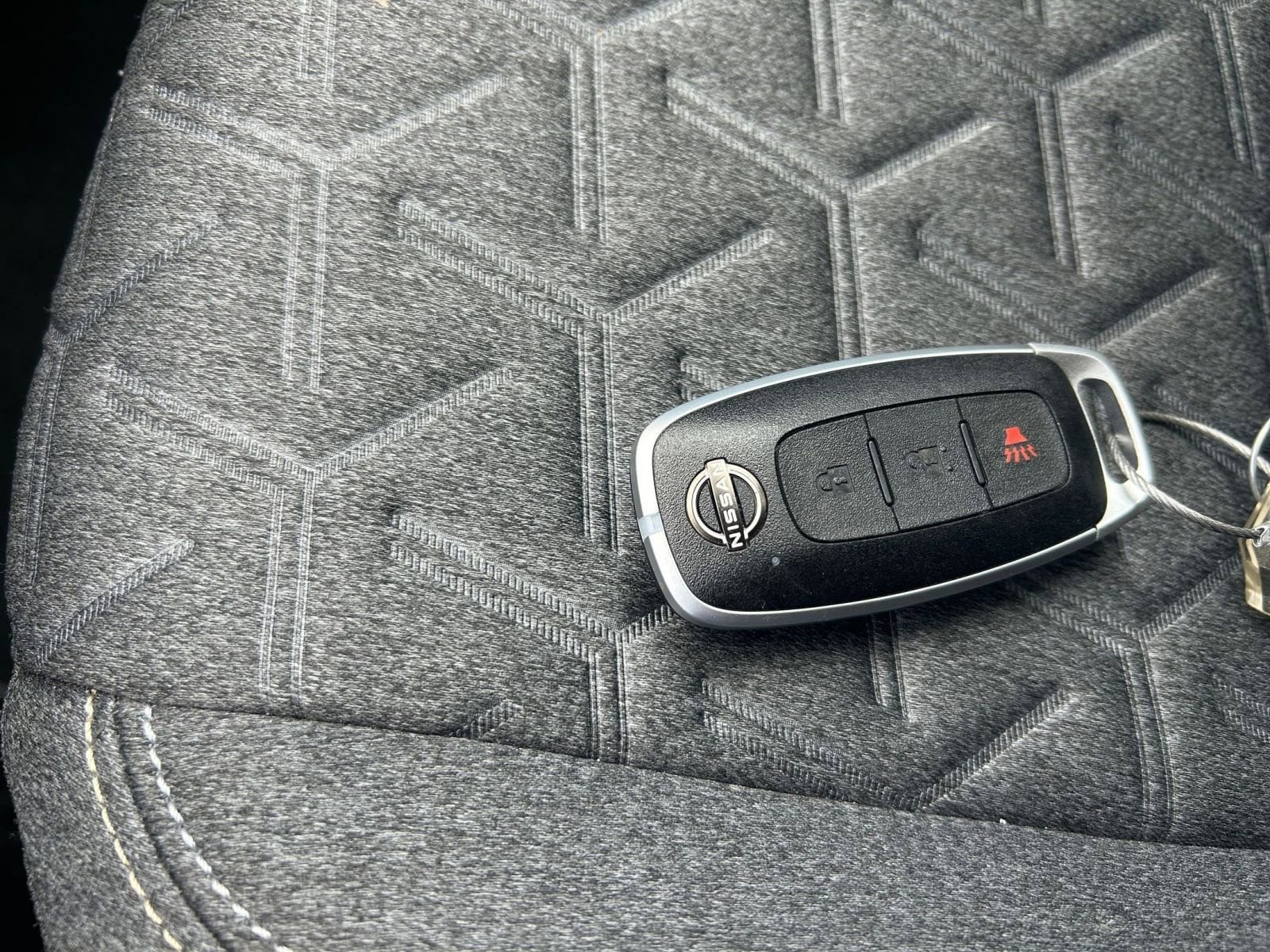 Thumbnail: 2025 Nissan Kicks - 22