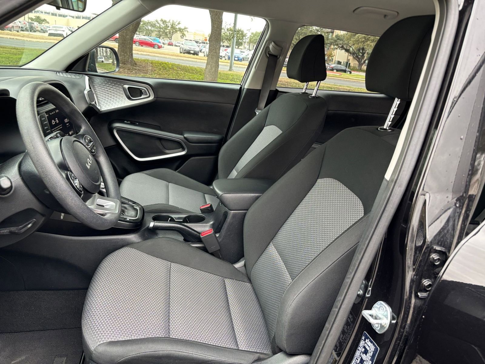 Thumbnail: 2025 Kia Soul - 30