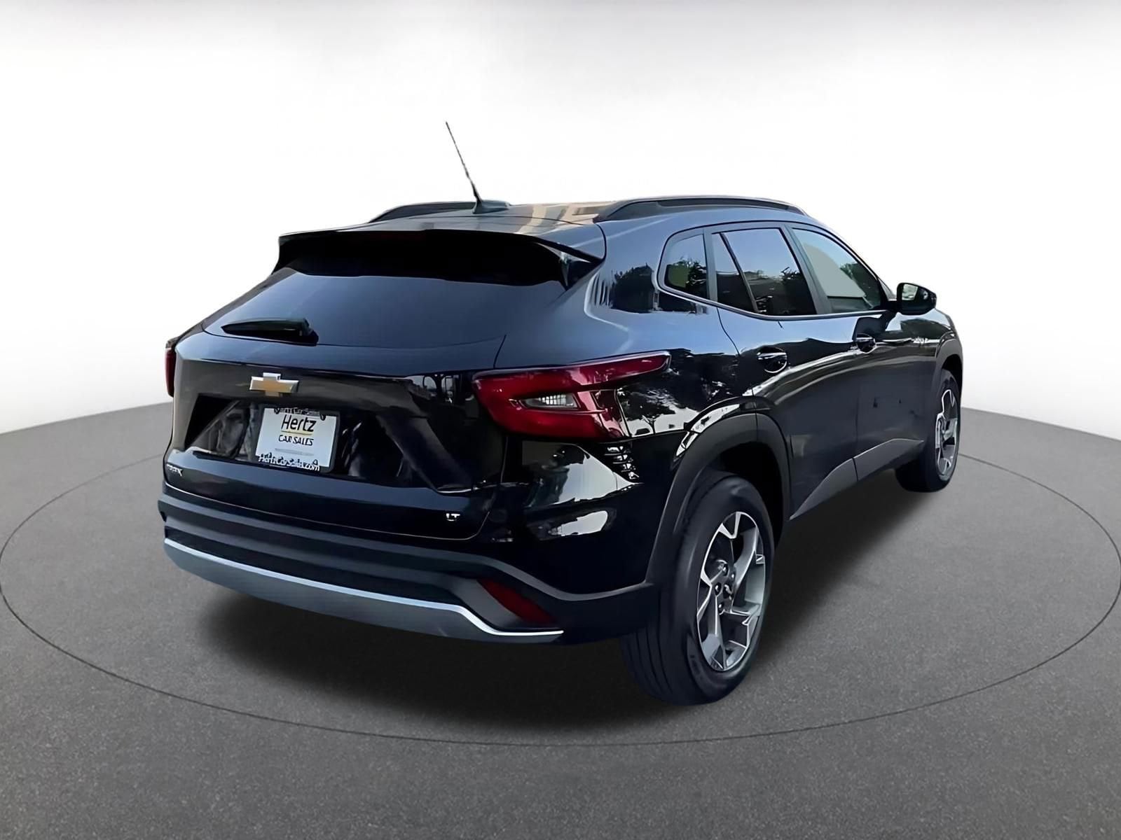 Thumbnail: 2025 Chevrolet Trax - 13