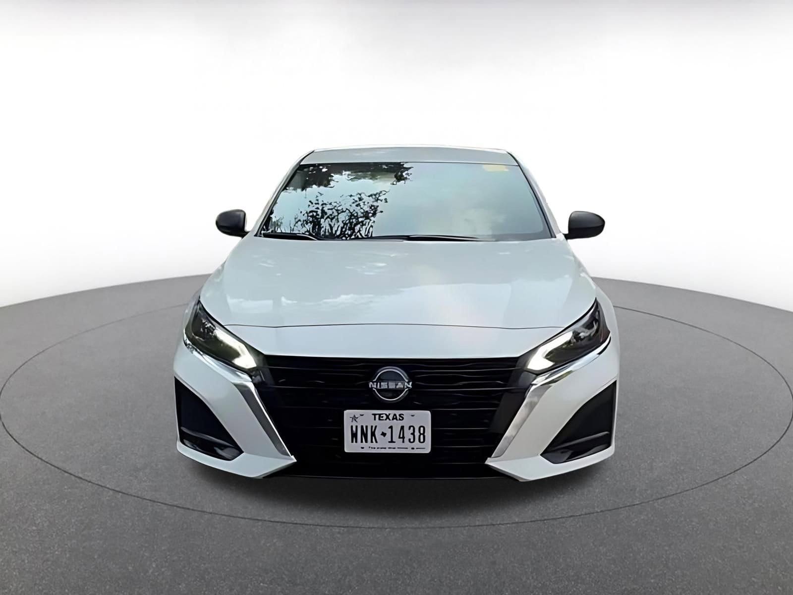 Thumbnail: 2025 Nissan Altima - 5