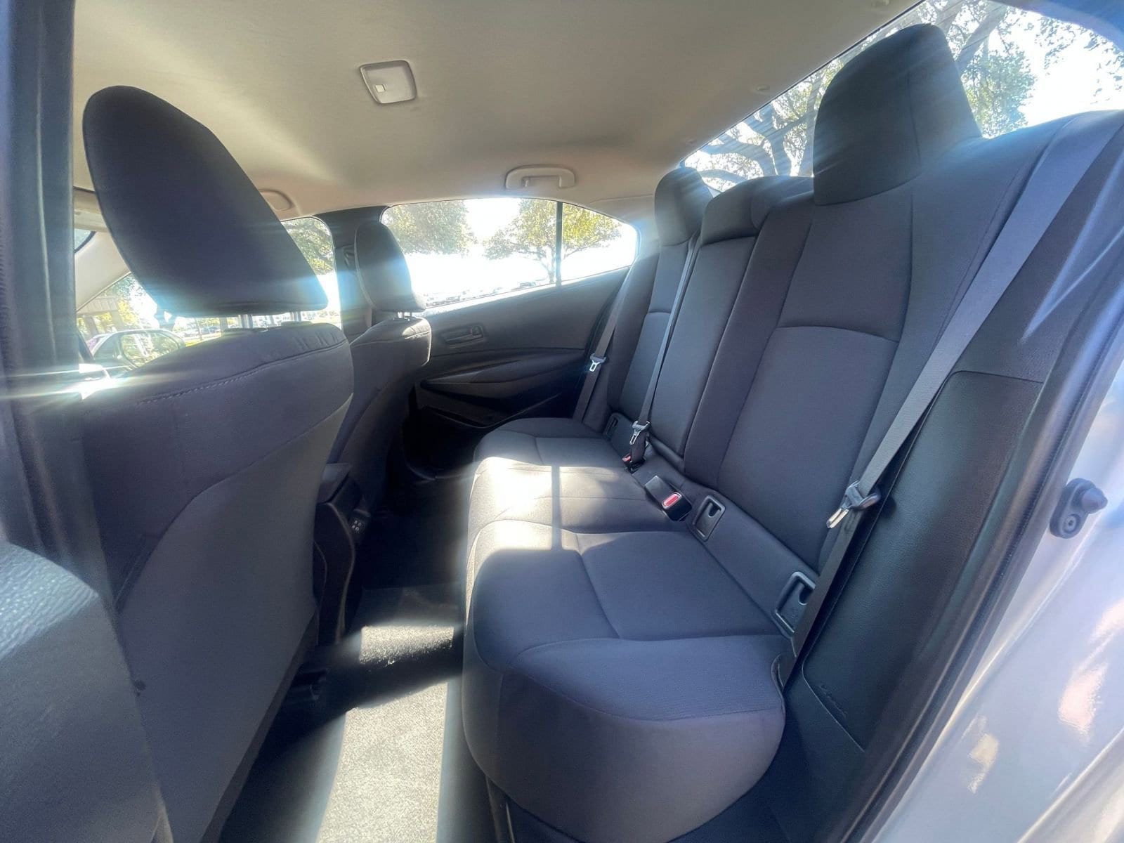 Thumbnail: 2025 Toyota Corolla - 20