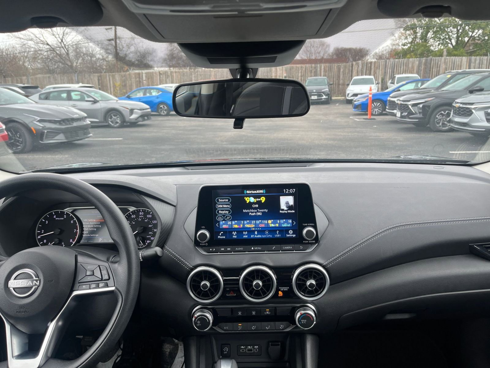 Thumbnail: 2025 Nissan Sentra - 27