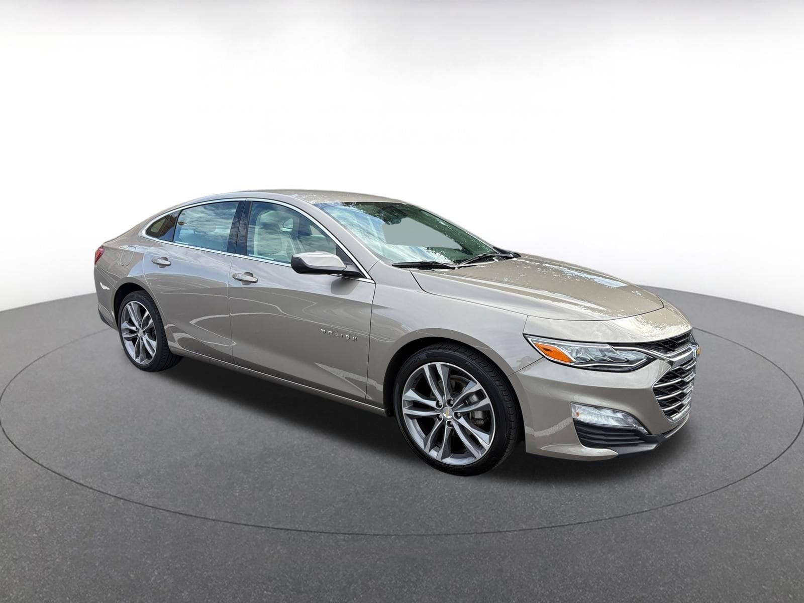 Thumbnail: 2024 Chevrolet Malibu - 1