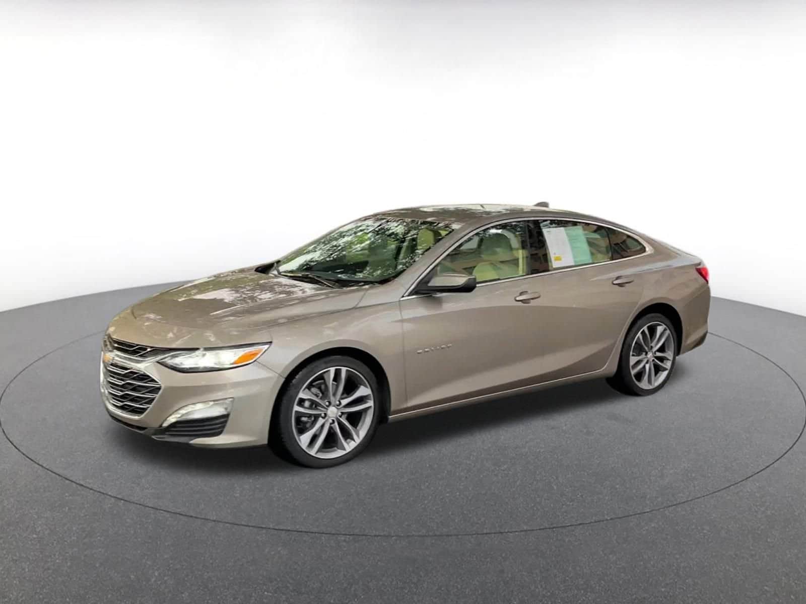 Thumbnail: 2024 Chevrolet Malibu - 7