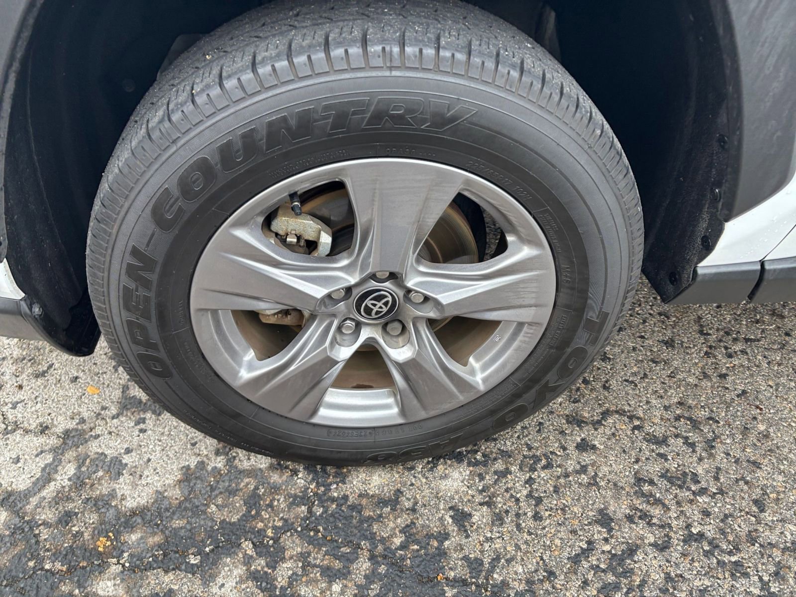 Thumbnail: 2025 Toyota RAV4 - 23