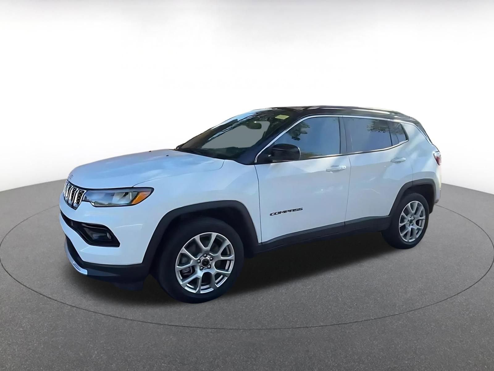 Thumbnail: 2025 Jeep Compass - 7