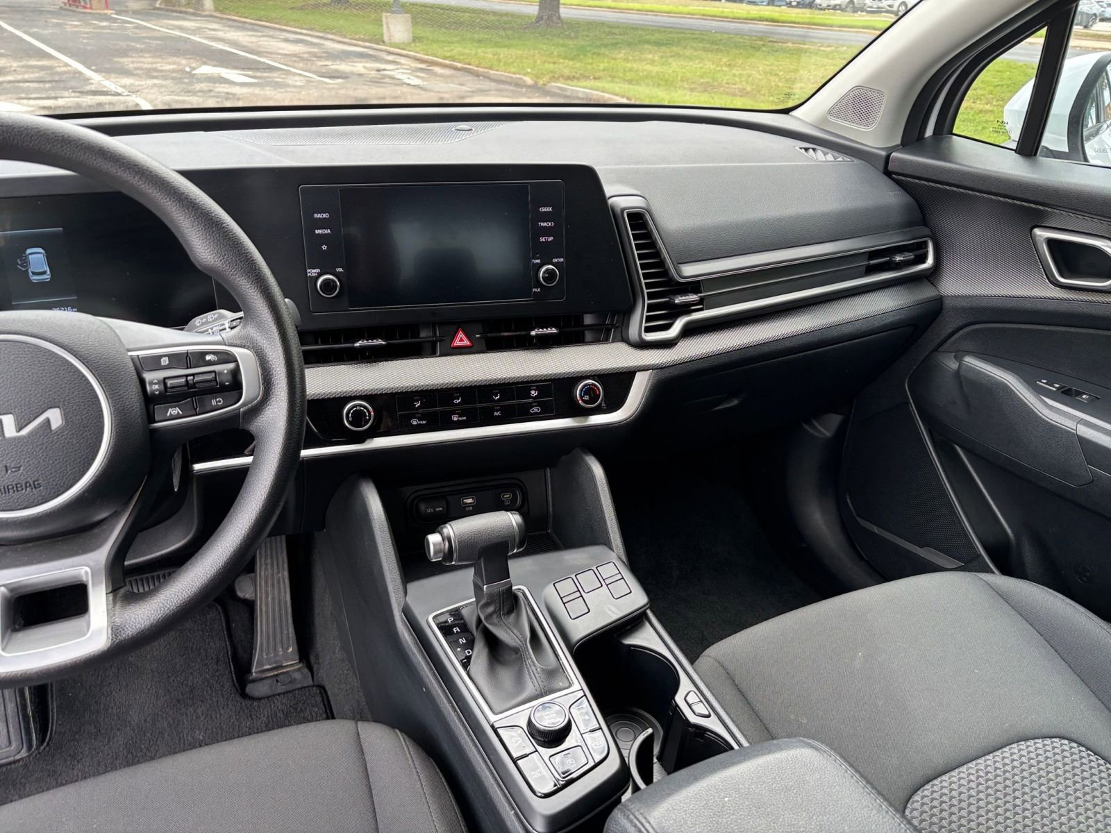 Thumbnail: 2025 Kia Sportage - 30