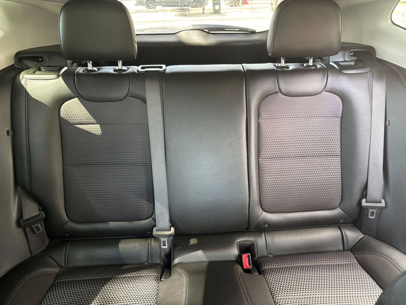 Thumbnail: 2025 Chevrolet Trax - 32