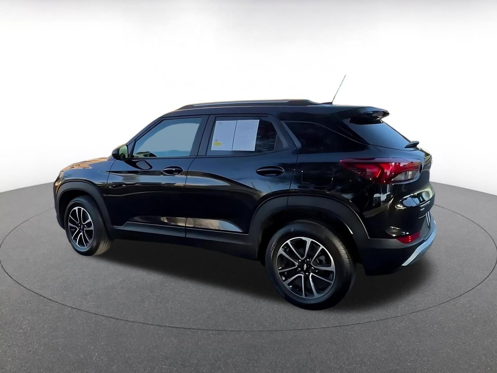 Thumbnail: 2025 Chevrolet TrailBlazer - 10