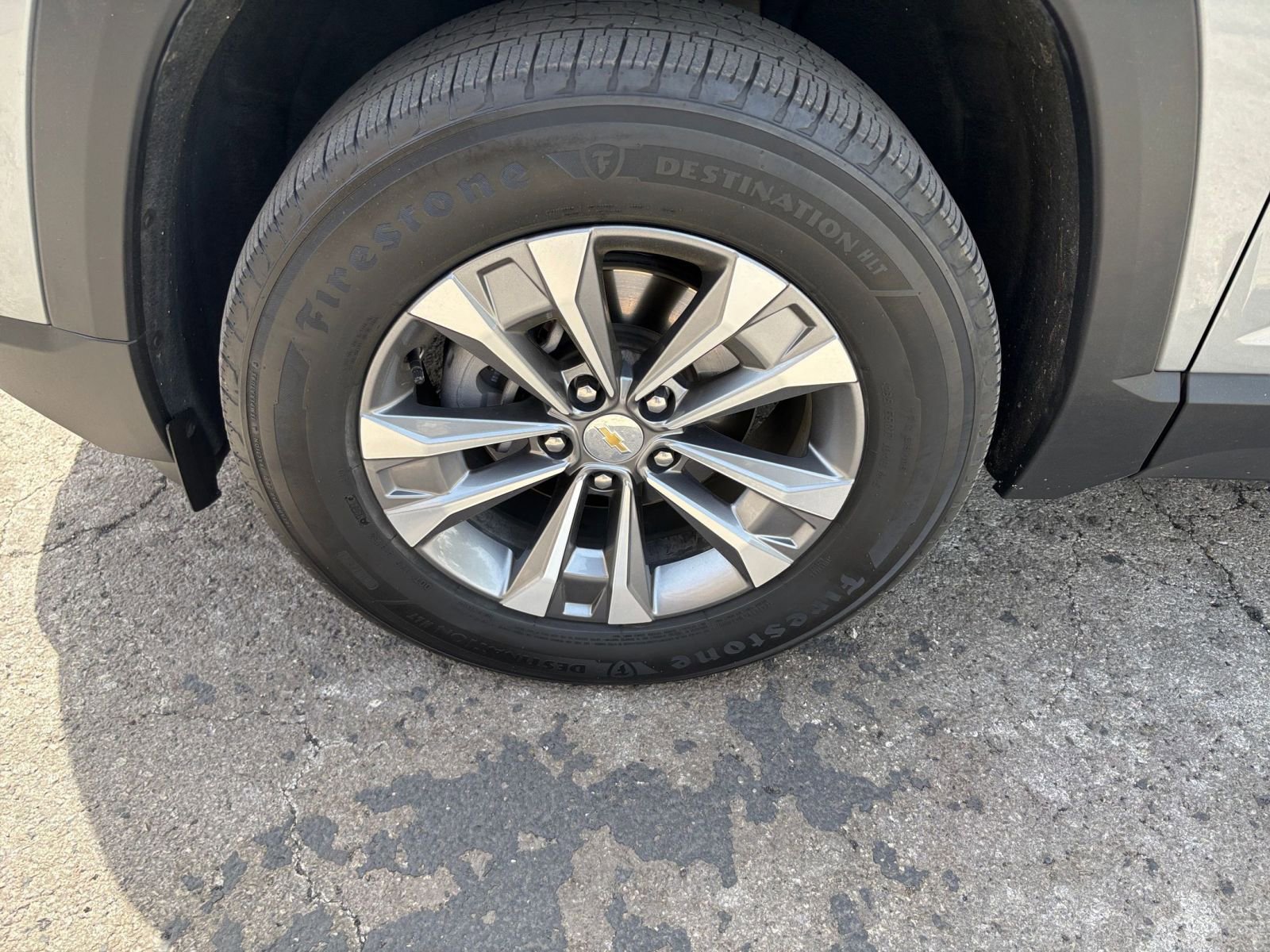 Thumbnail: 2025 Chevrolet Equinox - 25