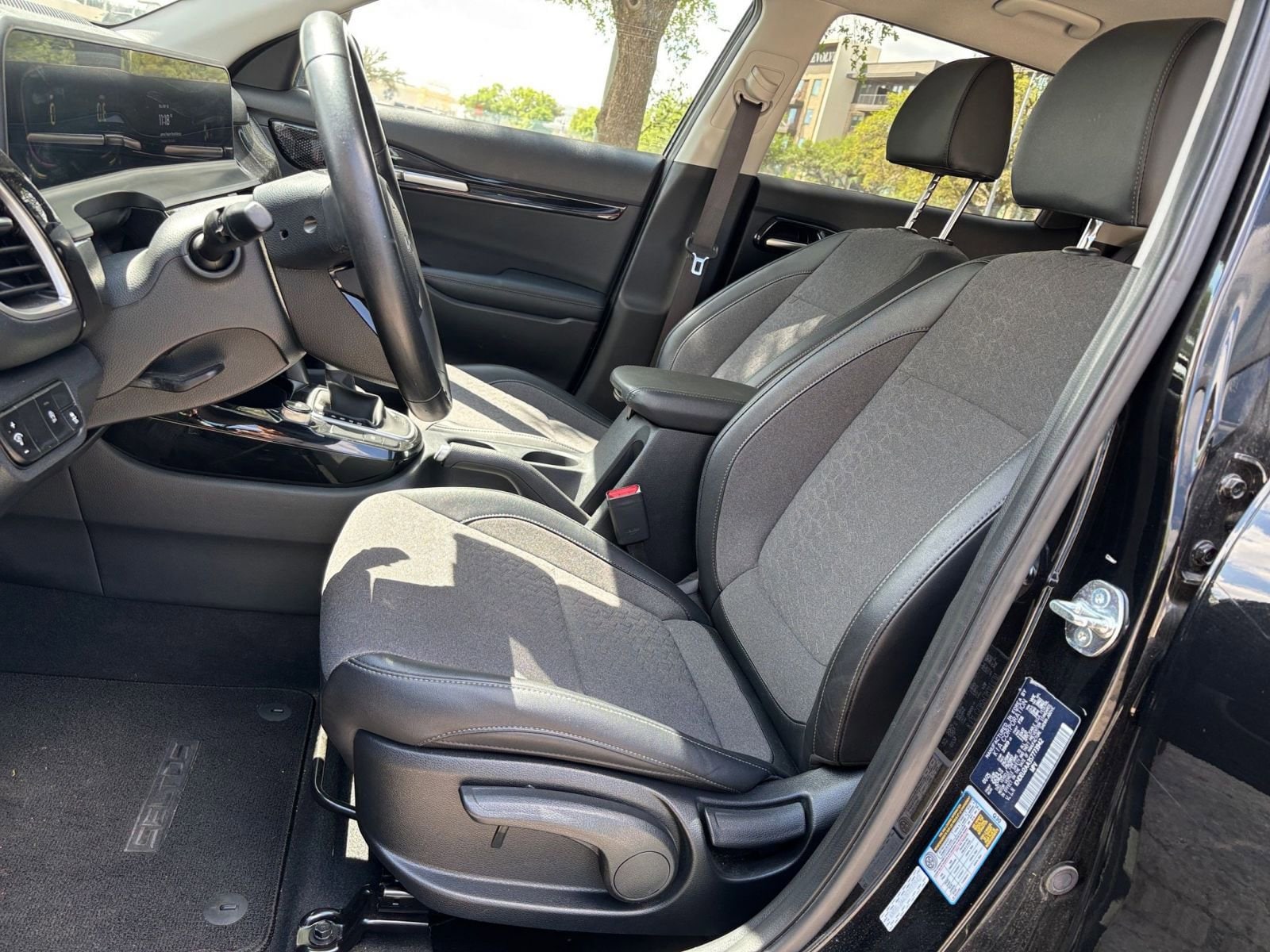 Thumbnail: 2025 Kia Seltos - 26