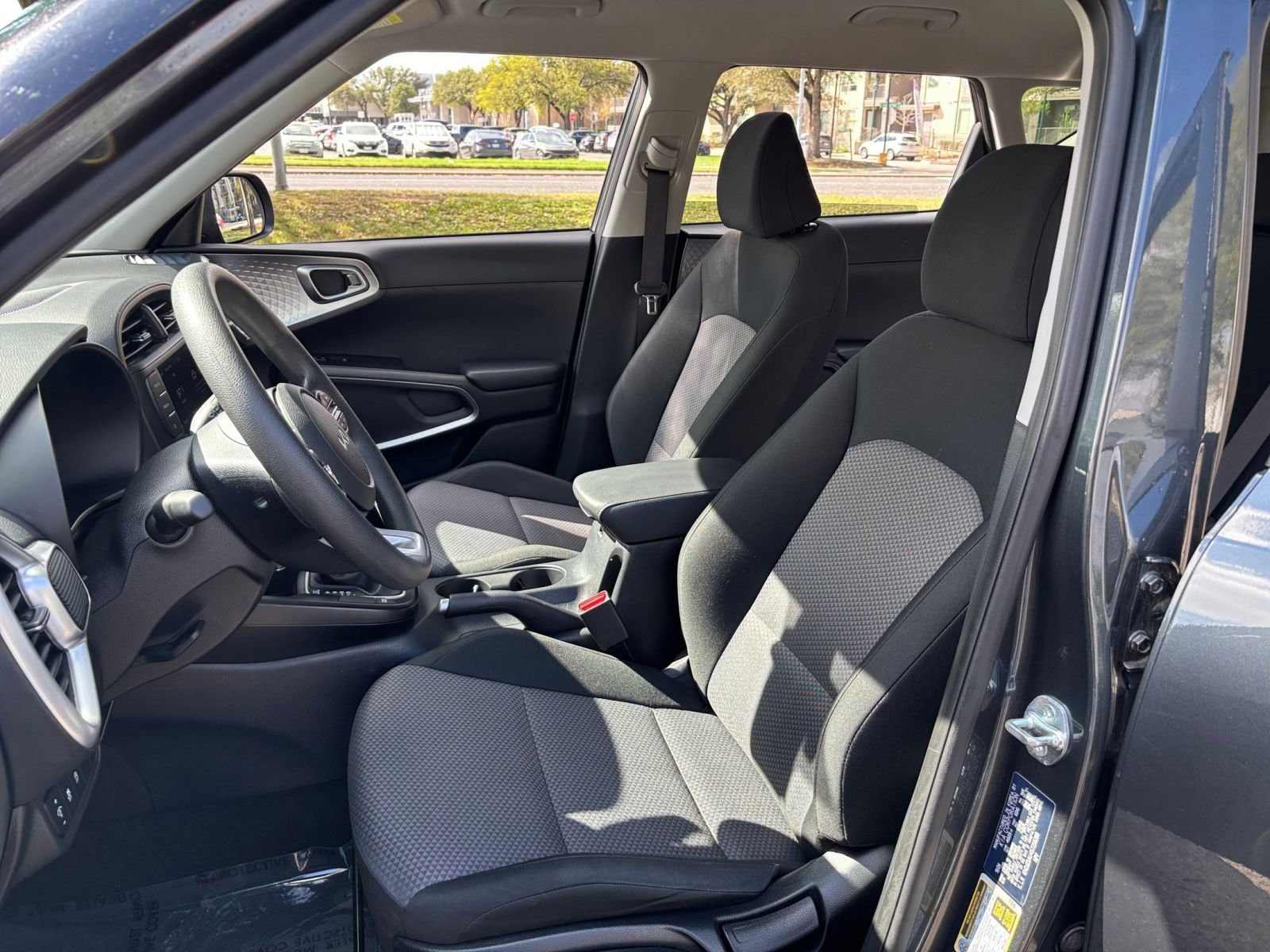 Thumbnail: 2025 Kia Sportage - 33