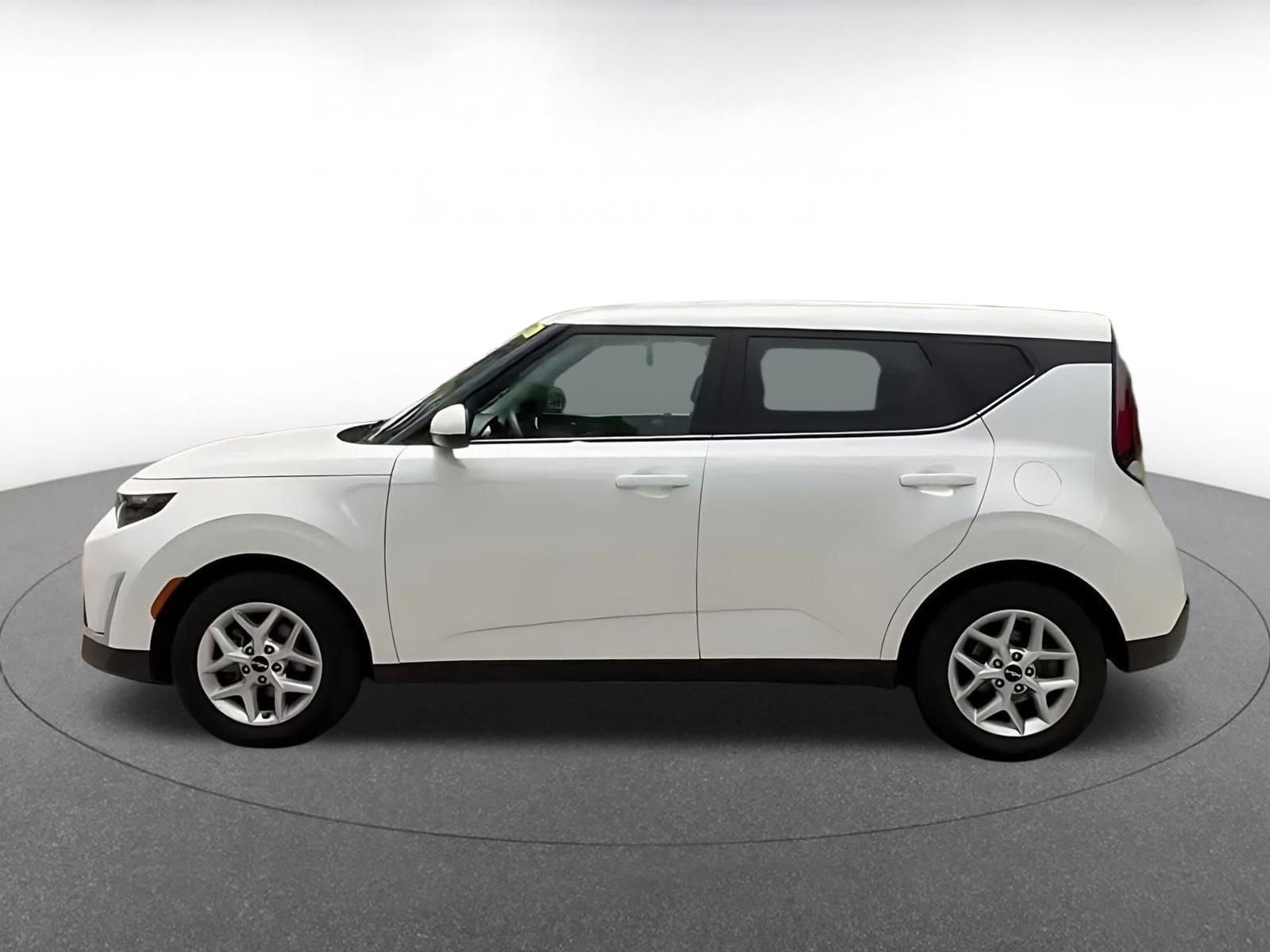 Thumbnail: 2025 Kia Soul - 8