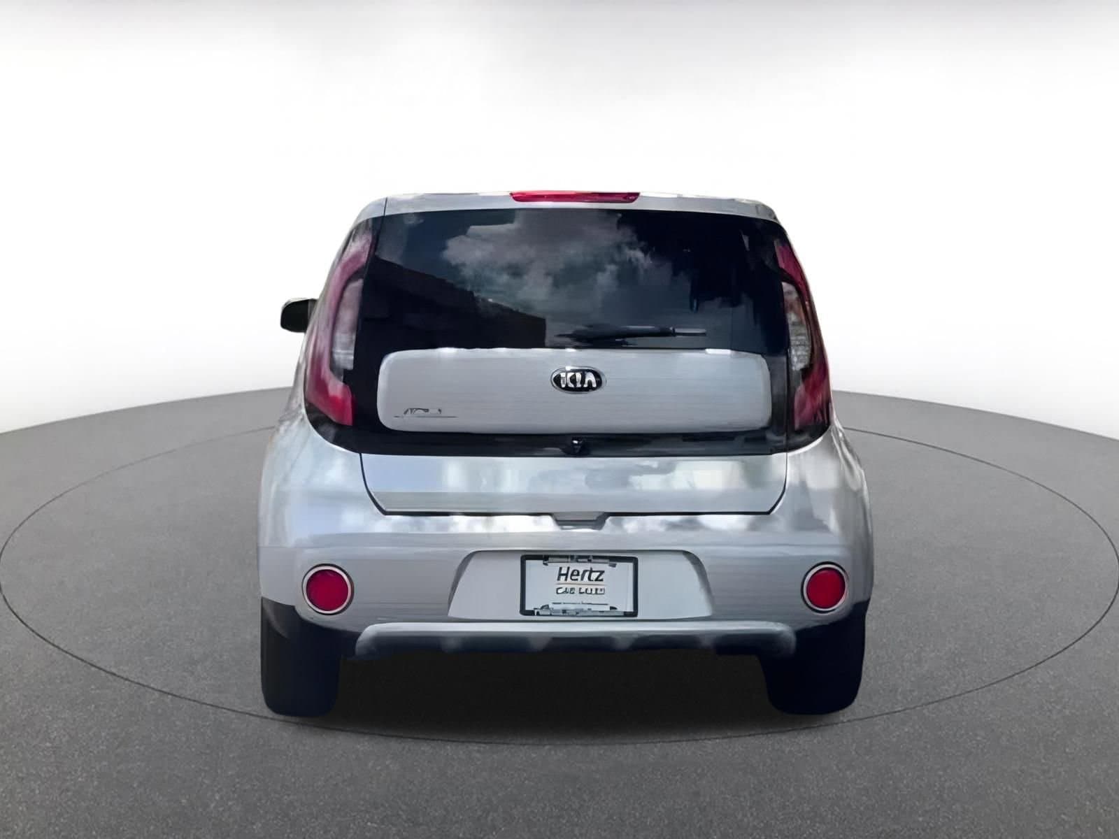 Thumbnail: 2017 Kia Soul - 10