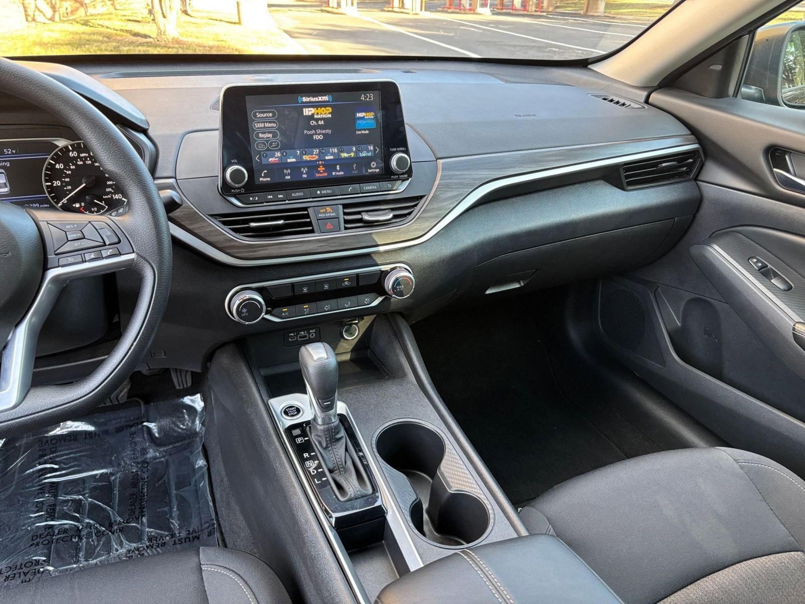 Thumbnail: 2025 Nissan Altima - 30