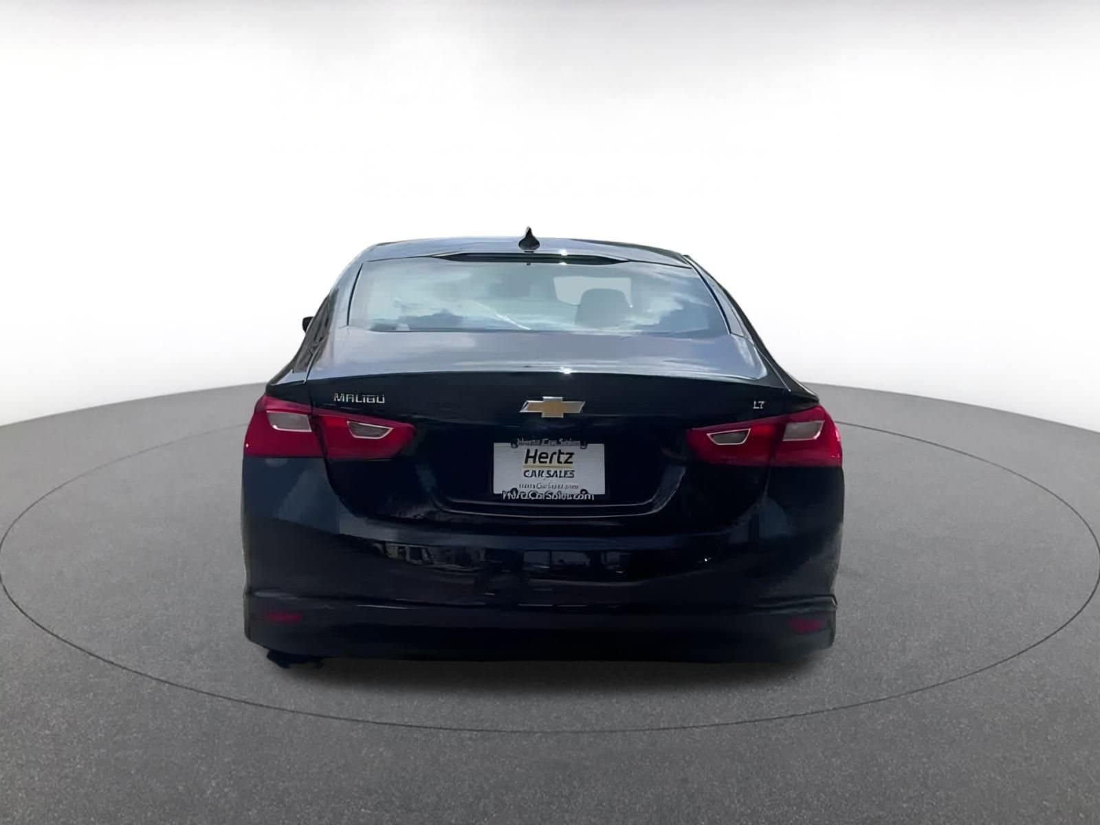 Thumbnail: 2023 Chevrolet Malibu - 11