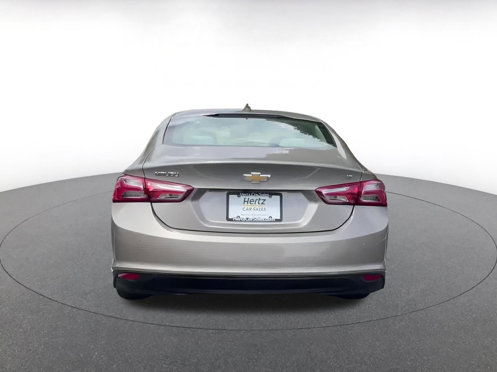 Thumbnail: 2024 Chevrolet Malibu - 11