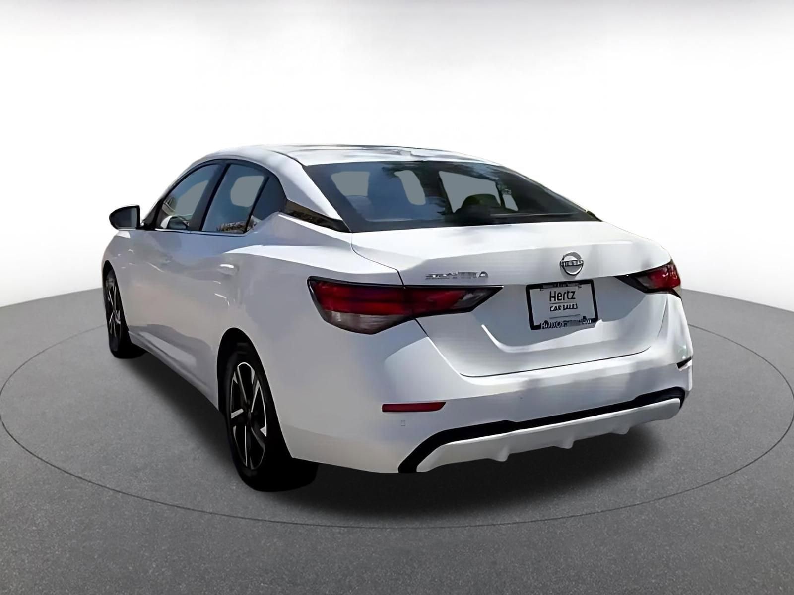 Thumbnail: 2025 Nissan Sentra - 11